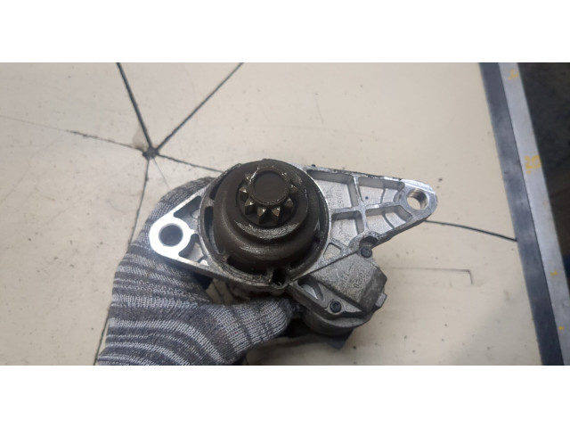 Стартер Skoda Rapid 1.2 02T911024N