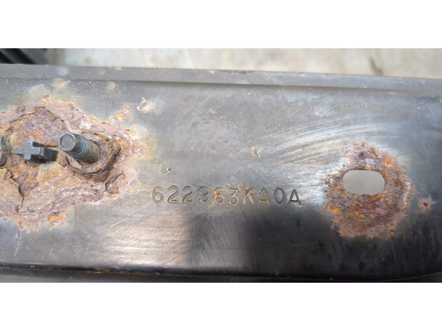 Замок капота Nissan Pathfinder 2012-2020