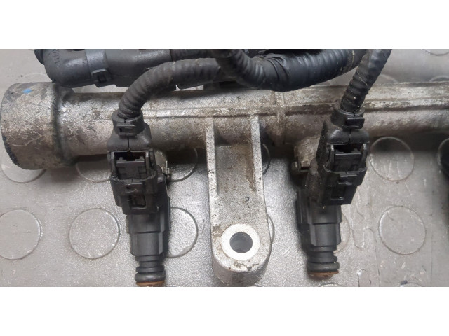 Форсунка топливная Hyundai Getz 2002-2011 3531022600, 3530422620