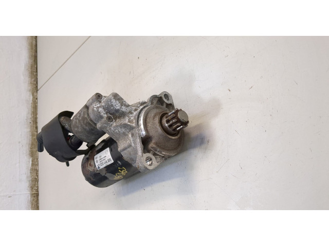 Стартер Skoda Octavia (A5) 2004-2013 1.9 02E911023LX