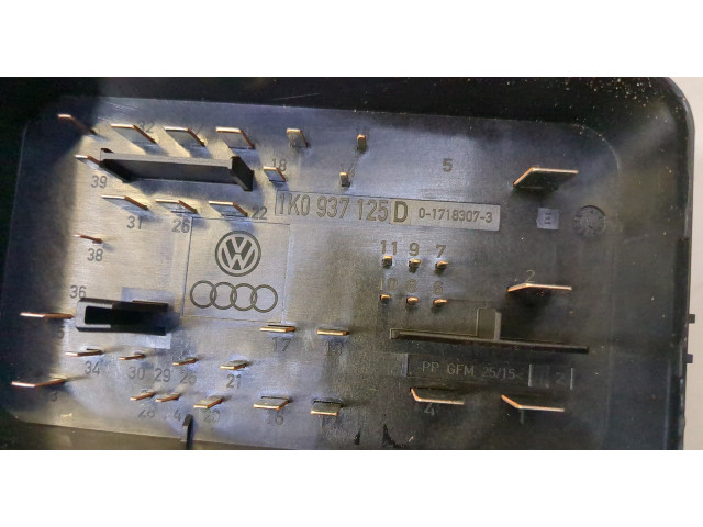 Блок предохранителей  Skoda Yeti 2009-2018         