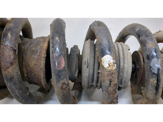 Стойка амортизатора Mitsubishi Pajero 2006-2014