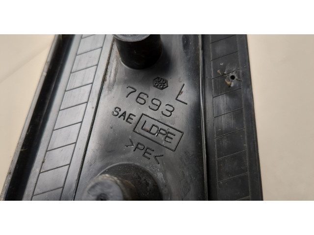 Зеркало боковое Mitsubishi Grandis левое