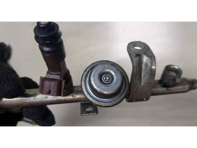 Форсунка топливная  Subaru Tribeca (B9) 2004-2007         