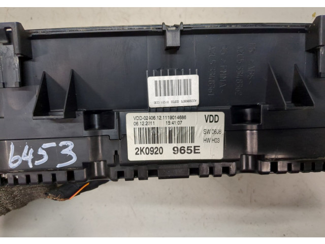 Панель приборов  Volkswagen Caddy 2010-2015            