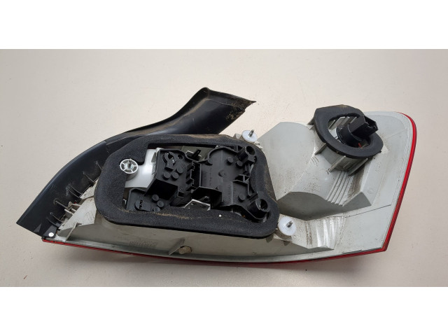 Задний фонарь