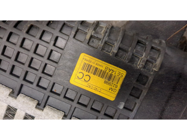 Интеркулер  Opel Antara 2.2      