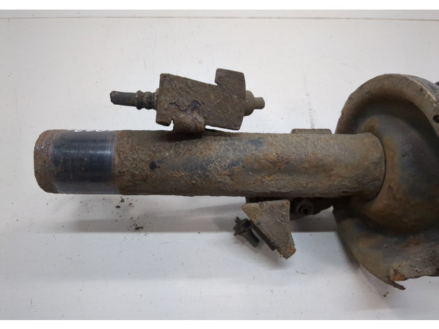 Стойка амортизатора Mazda 3 (BK) 2003-2009