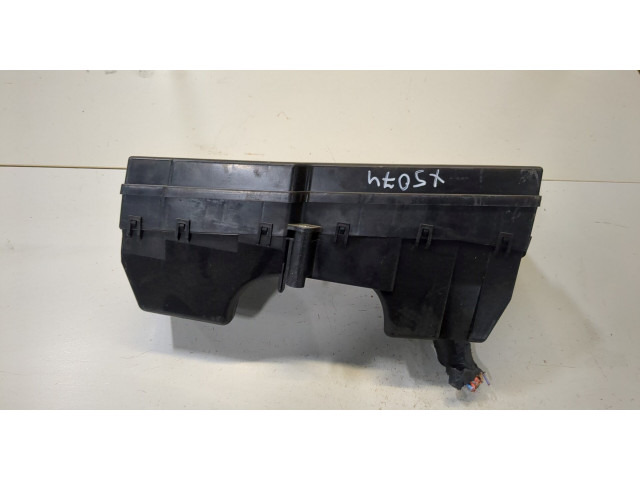 Блок предохранителей Jaguar XF 2007–2012