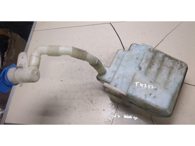 Бачок омывателя Volkswagen Golf 6 2009-2012