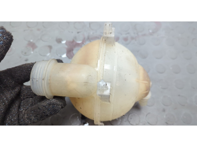 Бачок расширительный Citroen C4 2010-2020