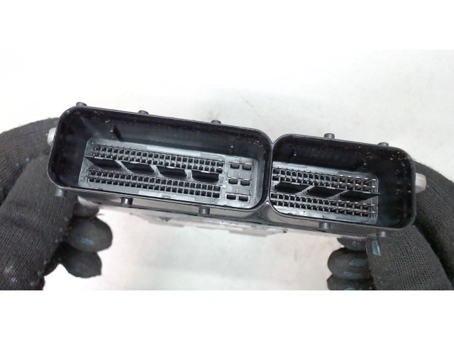 Блок управления двигателем  Audi A5 2011-2016     