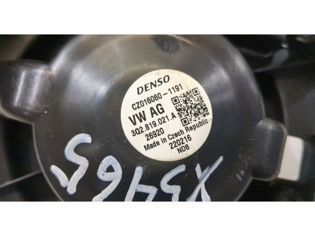 Моторчик печки  Volkswagen Passat 8 2015-        