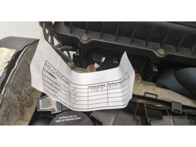 Форсунка топливная Skoda Fabia 2007-2014 036906031AH, 036133320C