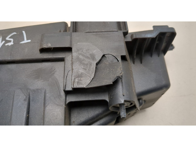 Блок предохранителей Volvo V70 2001-2008