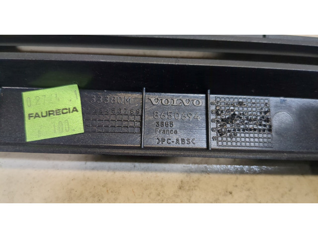 Дисплей бортового компьютера Volvo C30 2010-2013 31268055