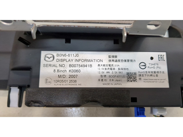 Дисплей мультимедиа  Mazda 3 (BP) 2019- B0N6611J0         