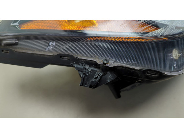 Фара передняя  Chevrolet Bolt 2016-2021 правая 