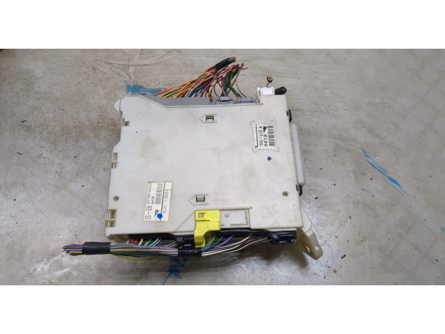 Блок предохранителей Lexus IS 2005-2013