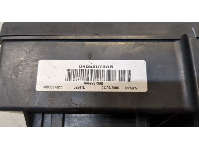 Блок предохранителей  Jeep Grand Cherokee 2004-2010      56040662AJ   