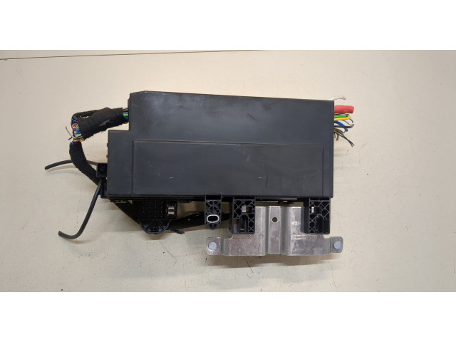 Блок предохранителей Jaguar XE 2015-