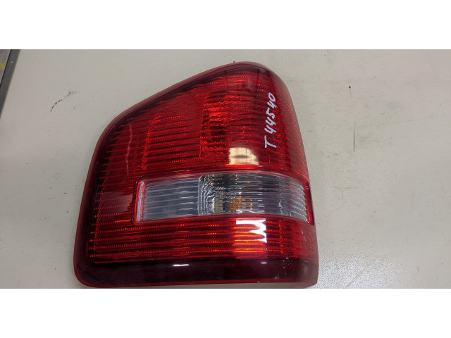 Задний фонарь          