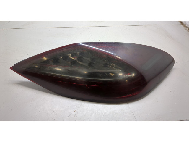 Задний фонарь