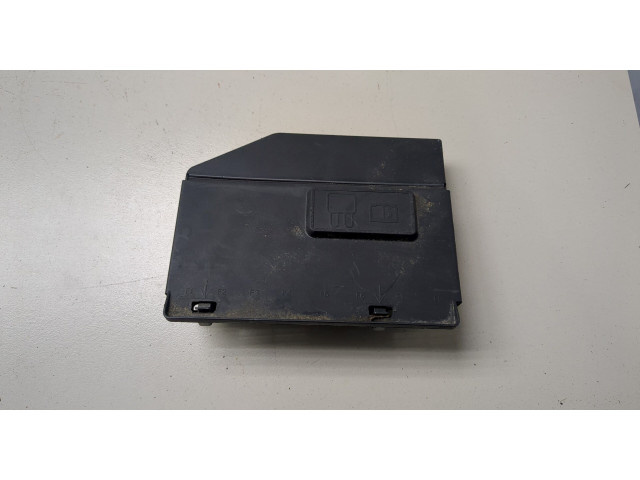 Корпус блока предохранителей Ford Fusion 2017- USA