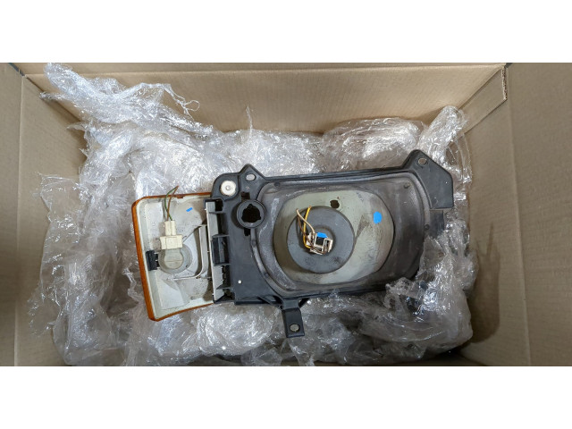 Фара передняя  Volkswagen Transporter 4 1991-2003 правая 