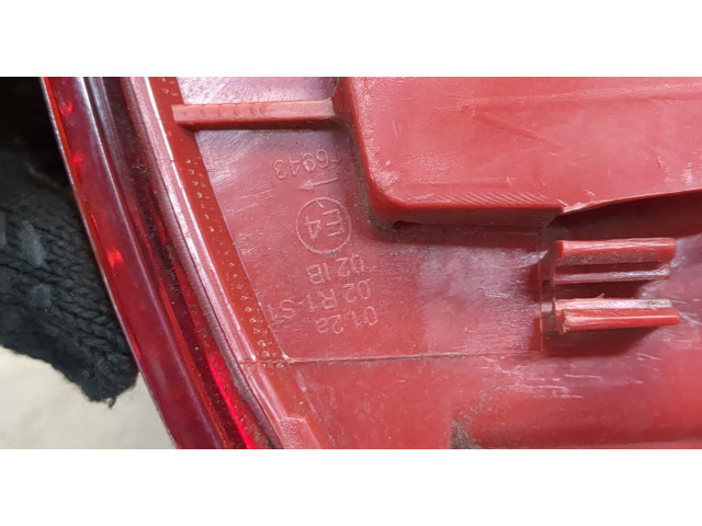 Задний фонарь        Volkswagen Passat 6 2005-2010 