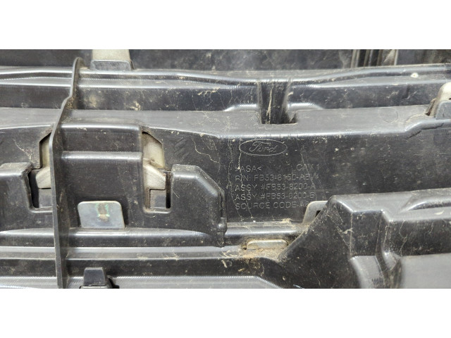 Решетка радиатора  Ford Explorer 2015-2019          FB538150ABW