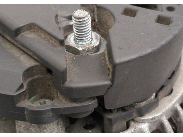 Генератор  Volkswagen Caddy 2004-2015       06F903023F, 03L903023F    