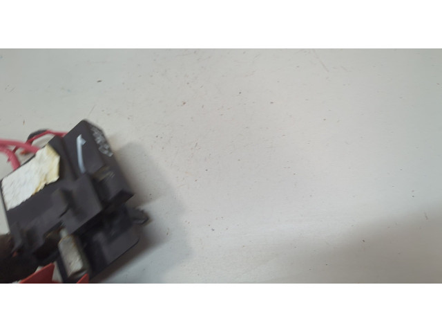 Блок предохранителей  Jeep Grand Cherokee 2010-2013         