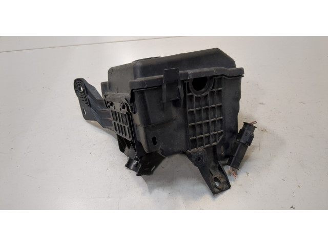 Корпус блока предохранителей  Citroen C4 Cactus         