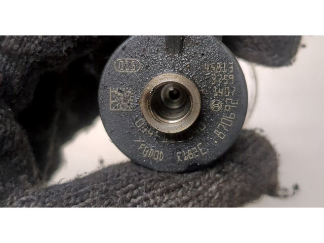 Форсунка топливная Citroen C4 Picasso 2013-2016 0445110340