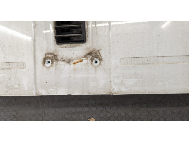 Замок багажника Hummer H3