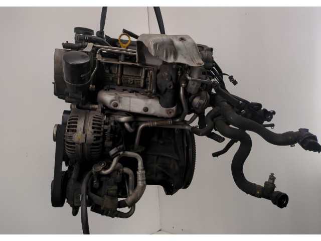 Форсунка топливная Volkswagen Golf 6 2009-2012 03C906036F