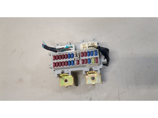 Блок предохранителей  Nissan Titan 2003-2007         