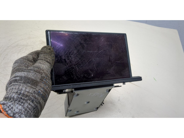 Дисплей мультимедиа Audi Q2 2016-2021 81A919604B