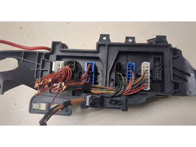 Блок предохранителей  Mercedes GL X164 2006-2012      1645400762     4.7