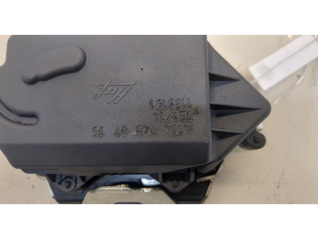 Замок багажника  Mercedes R W251 2005-       