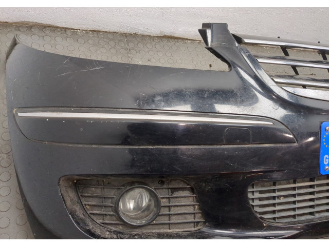 Решетка радиатора  Mercedes A W169 2004-2012          