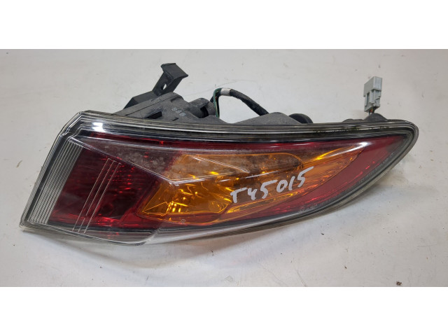 Задний фонарь          