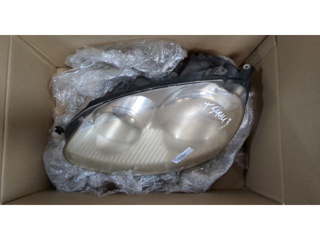 Фара передняя  Volkswagen Jetta 5 2004-2010 левая 