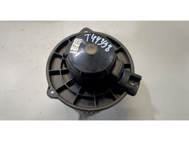 Моторчик печки SsangYong Rexton 2007-2012