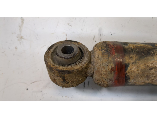 Стойка амортизатора Lexus IS 1999-2005