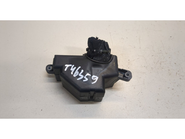 Блок предохранителей  Skoda Octavia (A5) 2004-2008         