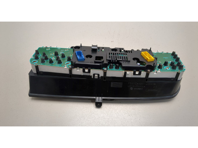 Панель приборов Citroen Xantia 1998-2002