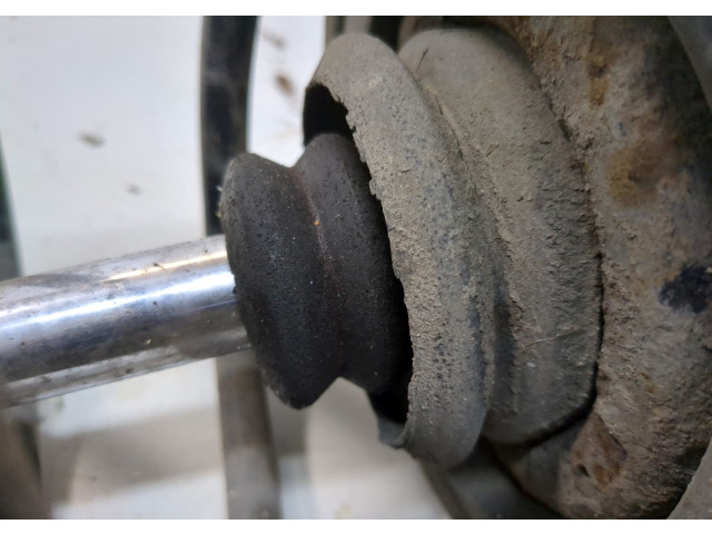 Стойка амортизатора  Nissan X-Trail (T30) 2001-2007      