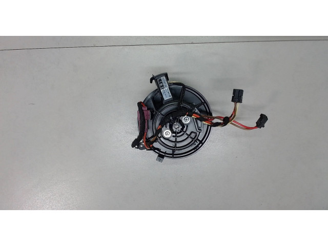Моторчик печки  Mercedes E W212 2009-2013 A2128200808    A2128200808   